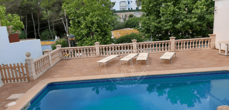 Detached House in Santandria