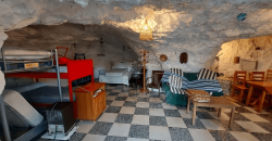 Detached House in Santandria