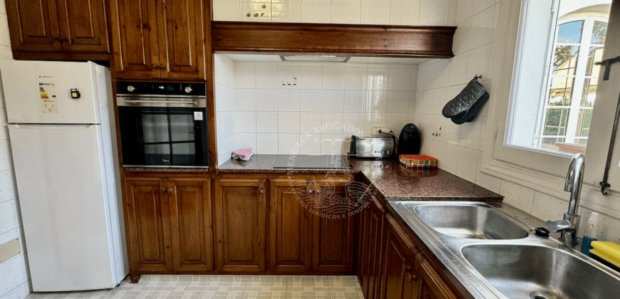 Chalet with tourist license in Cala en Bosch
