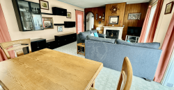 Chalet with tourist license in Cala en Bosch