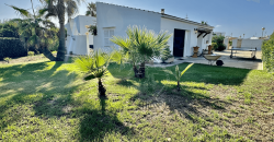 Chalet with tourist license in Cala en Bosch