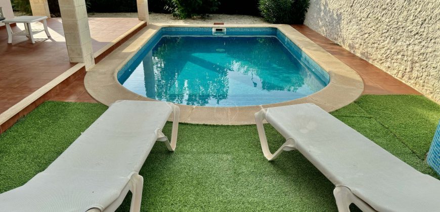 Exclusiva Oportunidad en Ciutadella: Propiedad de Lujo a Pocos Pasos del Mar
