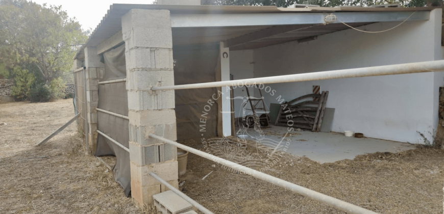 ¡Tu casa de campo en Ciutadella, segura y con posibilidad de ampliar!