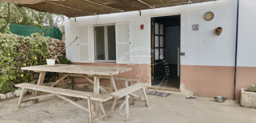 ¡Tu casa de campo en Ciutadella, segura y con posibilidad de ampliar!