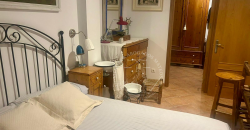 Cozy Ground Floor Apartment Just Minutes from Ciutadella’s Center