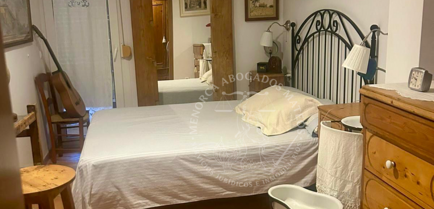 Cozy Ground Floor Apartment Just Minutes from Ciutadella’s Center