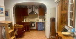 Cozy Ground Floor Apartment Just Minutes from Ciutadella’s Center