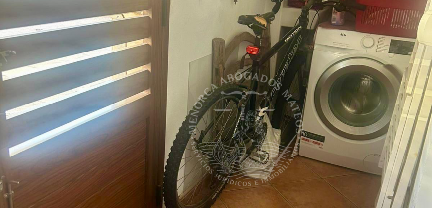 Cozy Ground Floor Apartment Just Minutes from Ciutadella’s Center