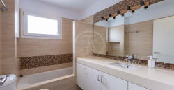 Chalet with Tourist License in Cala Blanca: Your Ideal Opportunity in Ciutadella de Menorca
