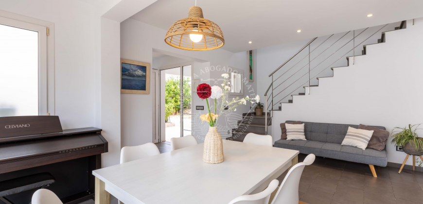 Chalet with Tourist License in Cala Blanca: Your Ideal Opportunity in Ciutadella de Menorca