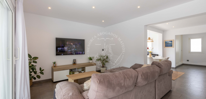 Chalet with Tourist License in Cala Blanca: Your Ideal Opportunity in Ciutadella de Menorca