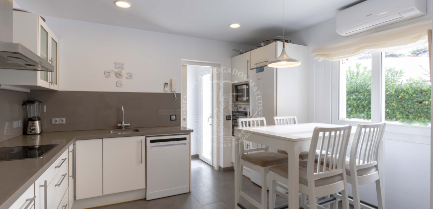Chalet with Tourist License in Cala Blanca: Your Ideal Opportunity in Ciutadella de Menorca