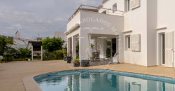 Chalet with Tourist License in Cala Blanca: Your Ideal Opportunity in Ciutadella de Menorca