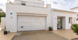 Chalet with Tourist License in Cala Blanca: Your Ideal Opportunity in Ciutadella de Menorca