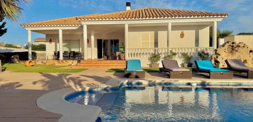 WONDERFUL VILLA WITH TOURIST LICENSE