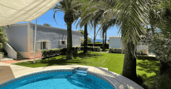 Exclusive seafront chalet with total privacy and spectacular views