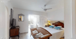 Exclusive seafront chalet with total privacy and spectacular views