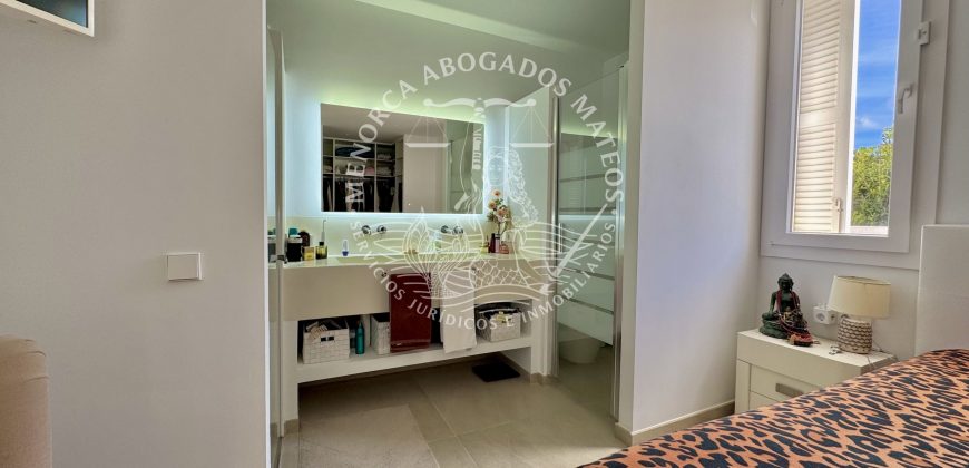 EXCLUSIVE PROPERTY IN CALA BLANCA – DESIGN, COMFORT, AND A PRIVILEGED LOCATION JUST 200 METERS FROM THE SEA