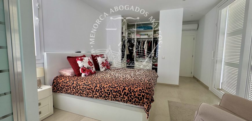 EXCLUSIVE PROPERTY IN CALA BLANCA – DESIGN, COMFORT, AND A PRIVILEGED LOCATION JUST 200 METERS FROM THE SEA