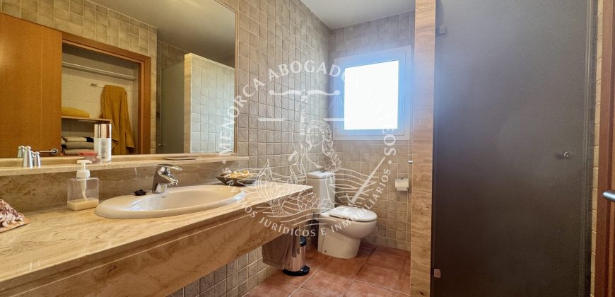 EN EXCLUSIVA! Encantador chalet independiente en Calan Blanes