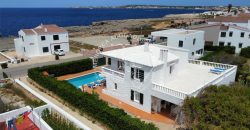VILLA ONE ROW BACK FROM THE SEA IN CALA BLANCA