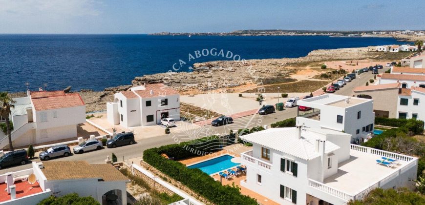 VILLA ONE ROW BACK FROM THE SEA IN CALA BLANCA