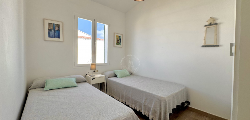 SPECTACULAR SEAFRONT VILLA IN CALA EN BOSCH