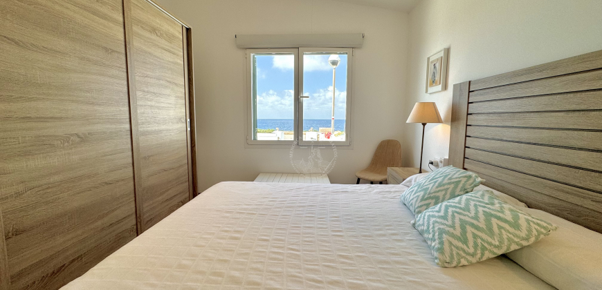 ESPECTACULAR CHALET CON VISTAS AL MAR EN CALA EN BOSCH