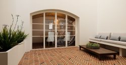 Live the Charm of the Old Town with Cathedral Views – Exclusive Project