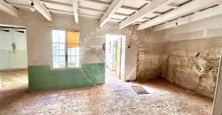 Detached house for sale in the historic center of Ciutadella