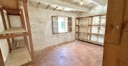 Detached house for sale in the historic center of Ciutadella