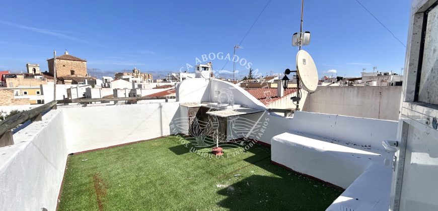 House with Terrace and Views in the Historic Center of Ciutadella