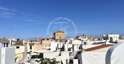 House with Terrace and Views in the Historic Center of Ciutadella