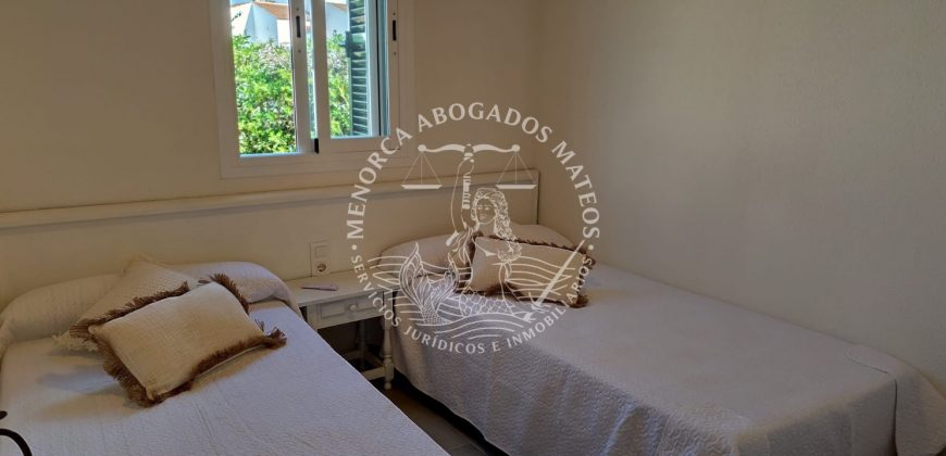 APARTAMENTO EN PLANTA BAJA TOTALMENTE REFORMADO EN CALA’N BOSCH – LISTO PARA ENTRAR A VIVIR