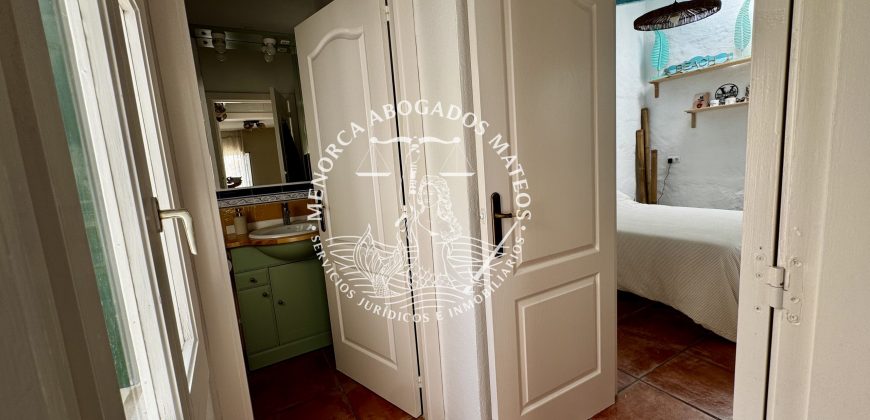 EN EXCLUSIVA Elegante casa señorial menorquina con terraza en Ferreries